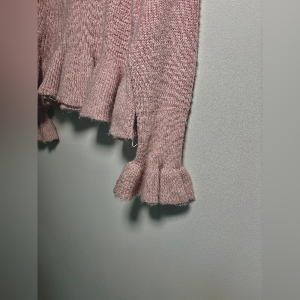 H&M Light Pink Ruffled Sweater - Picture 4 of 7